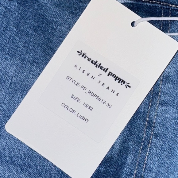 Risen WIDE LEG FLARE JEANS Freckled Poppy sz 15 /32 (14-16) 29” inseam - Picture 4 of 8